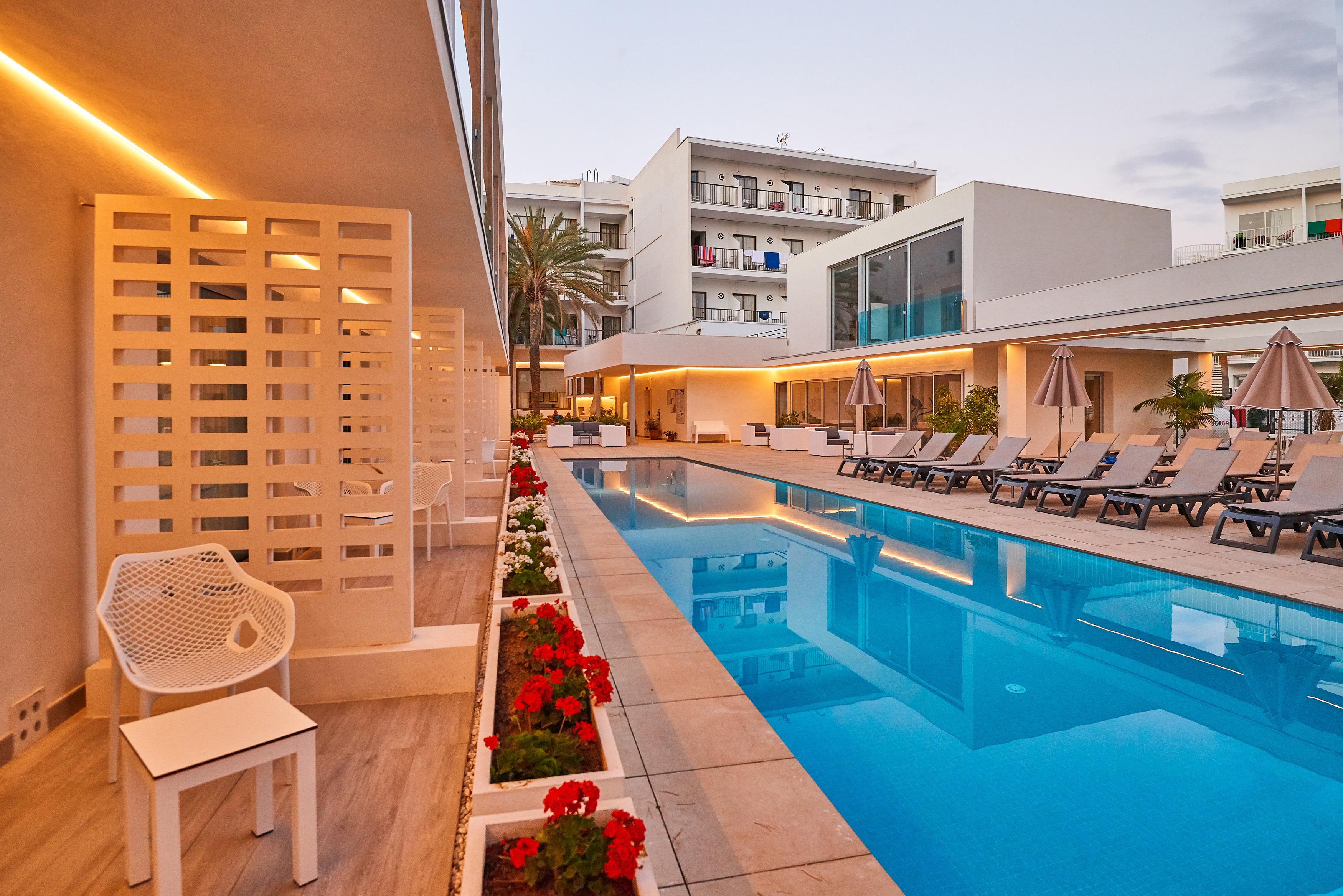 Hotel More Alcúdia Exteriér fotografie